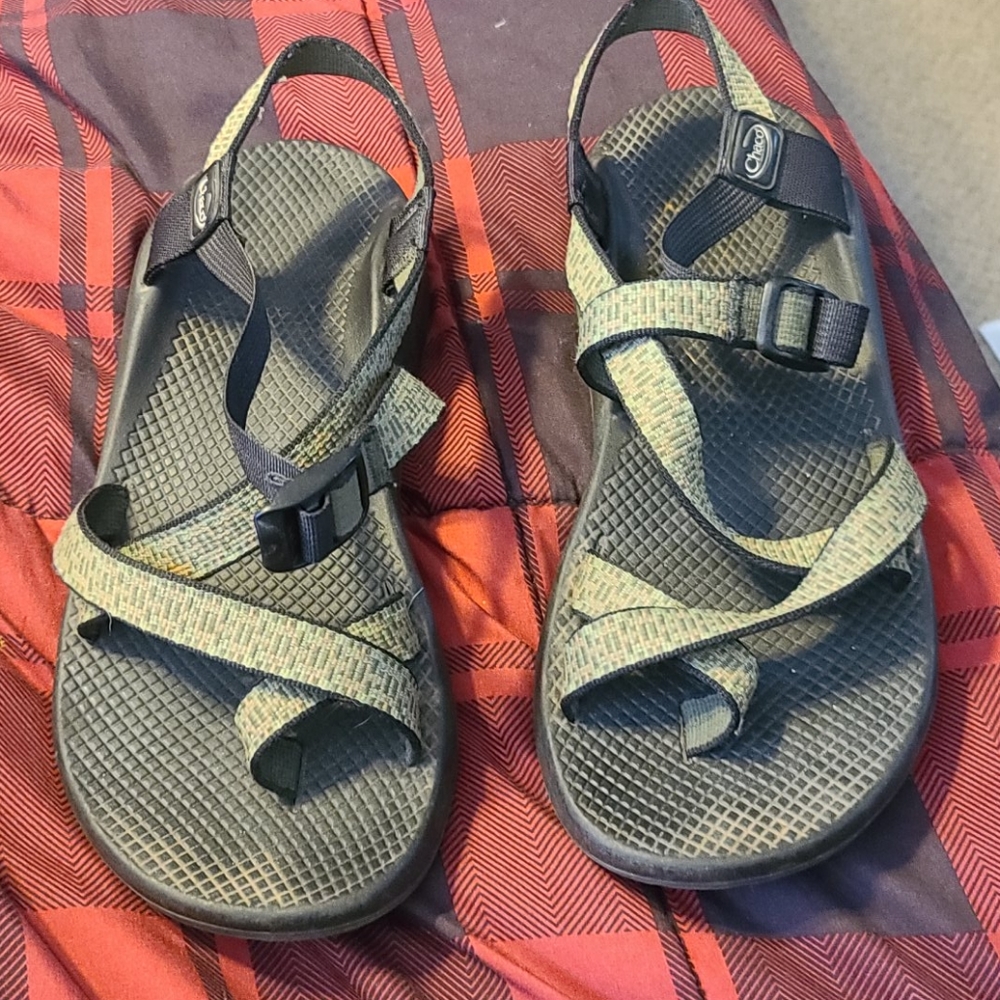 Mens strappy chavo sandals